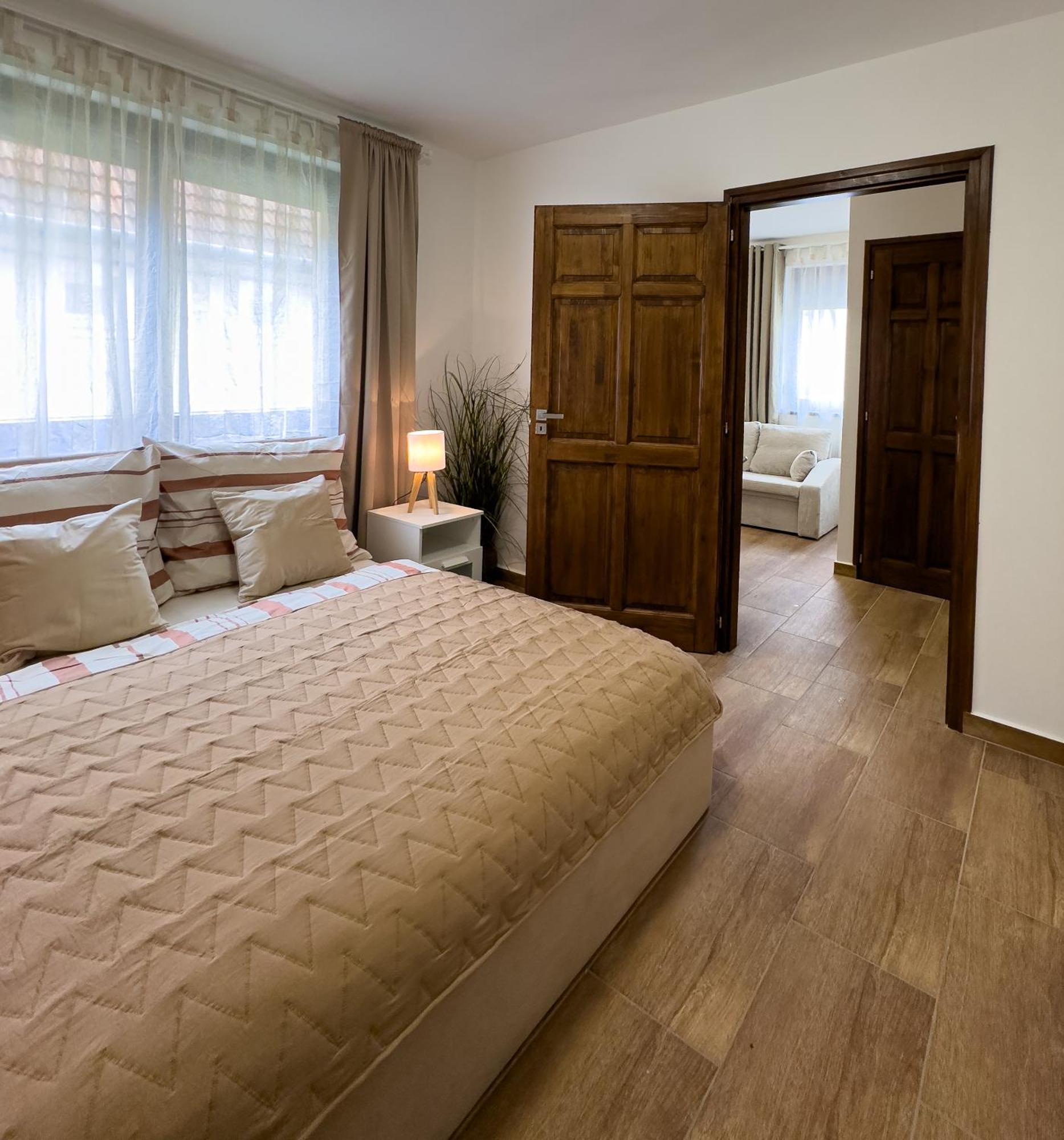 Rp Apartmanhaz Demjén Buitenkant foto