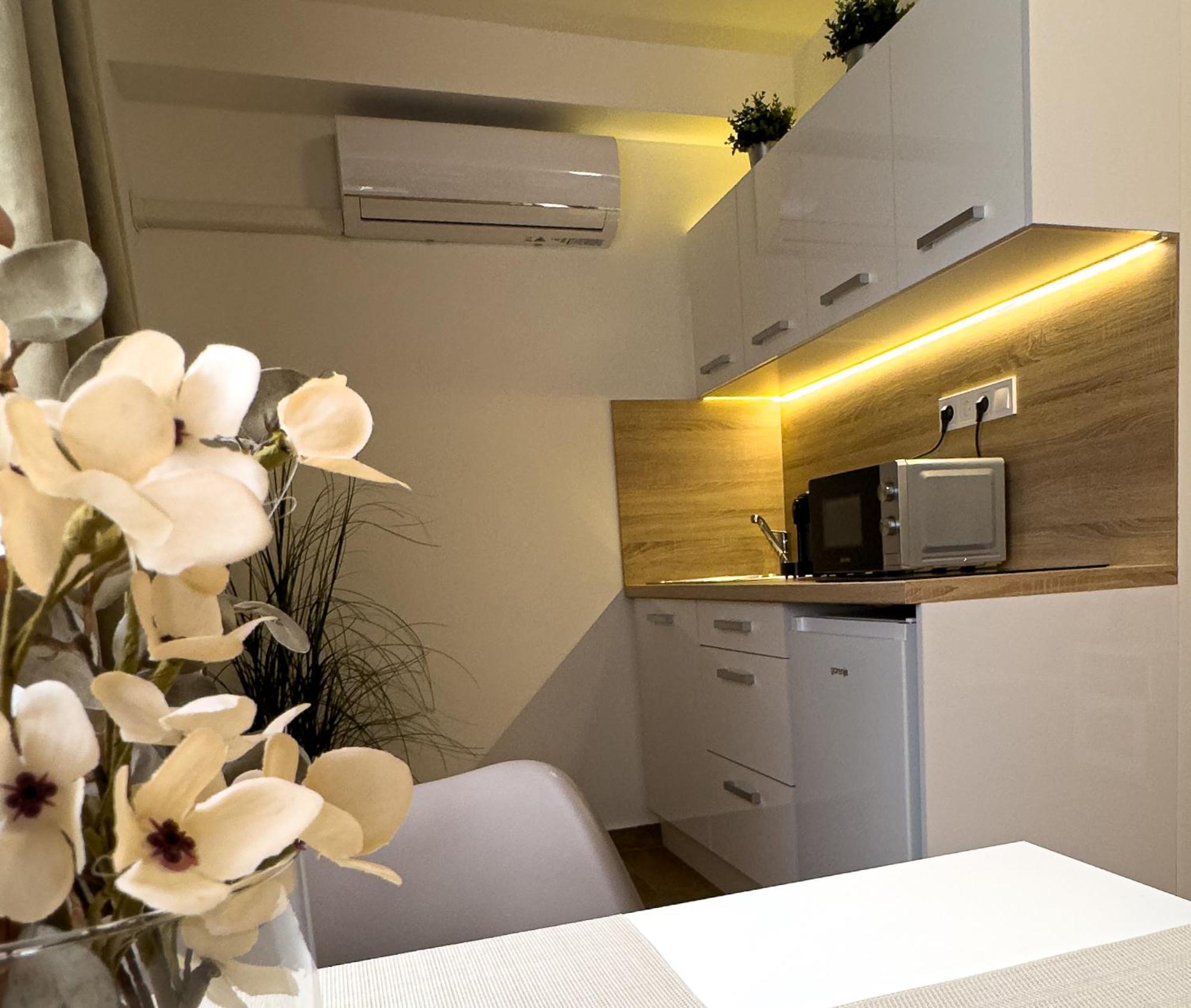 Rp Apartmanhaz Demjén Buitenkant foto