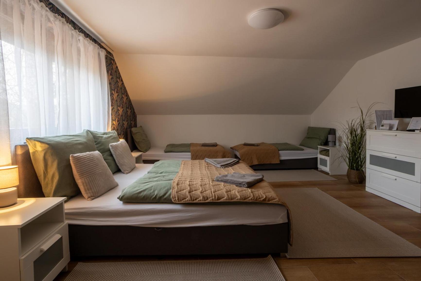 Rp Apartmanhaz Demjén Buitenkant foto