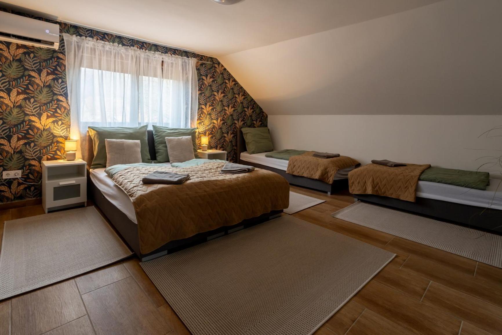 Rp Apartmanhaz Demjén Buitenkant foto